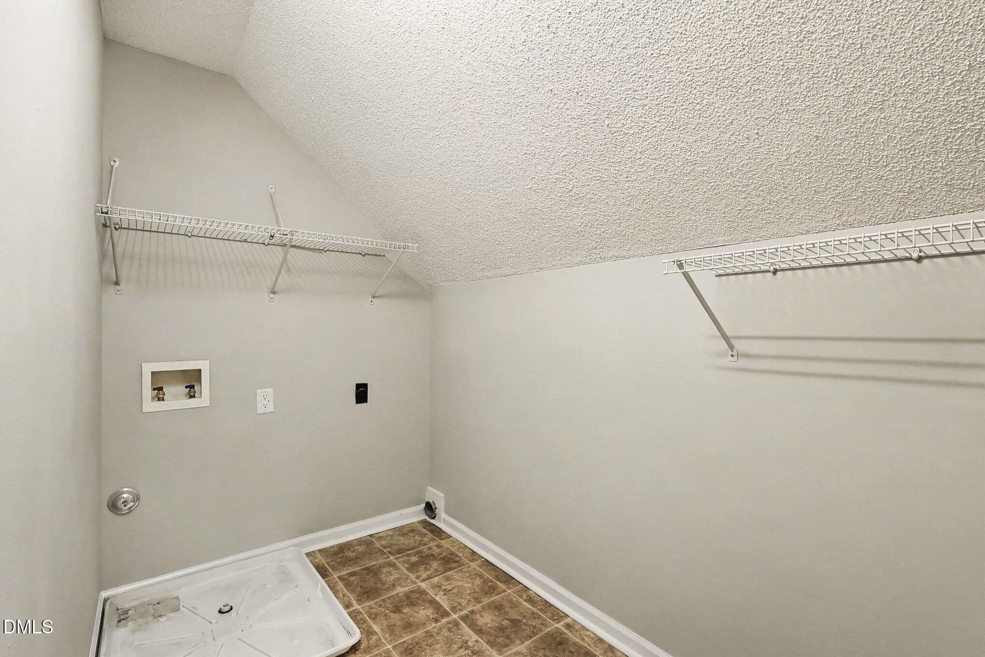 015_file_4502 - 6805 Stevens Oaks Drive, Garner, NC 27529