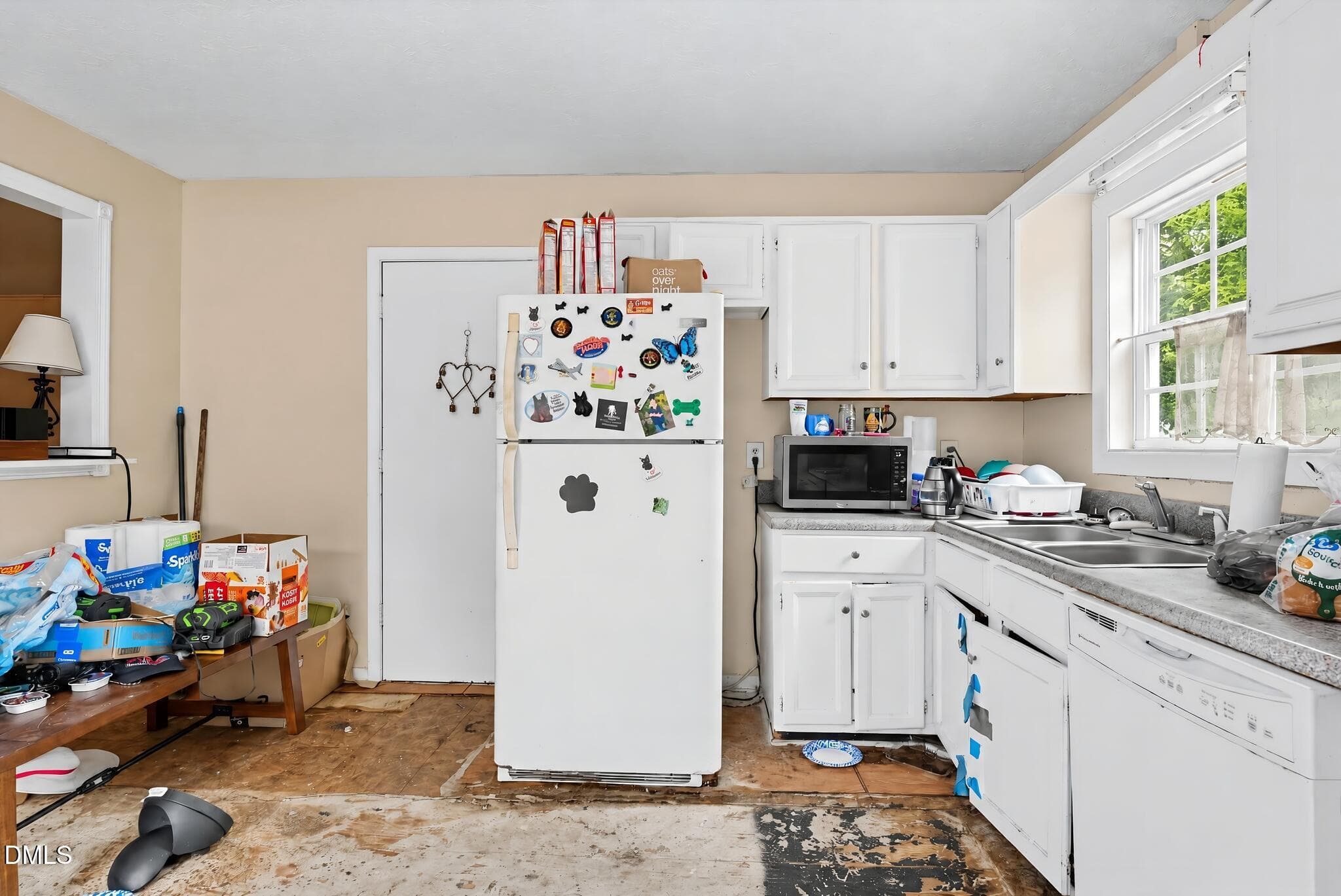 17_1351_Kienast_Dr-Kitchen-3--1 - 1351 Kienast Drive, Fayetteville, NC 28314, Fayetteville