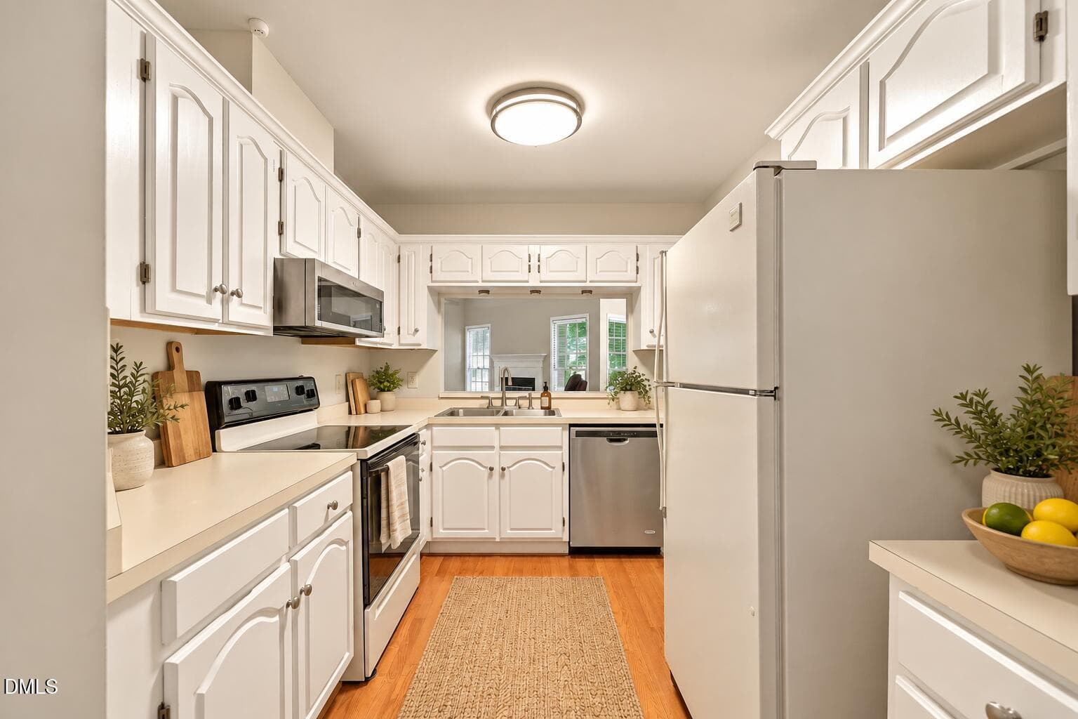 Kitchen (2) - 105 Renwick Court, Raleigh, NC 27615, Raleigh