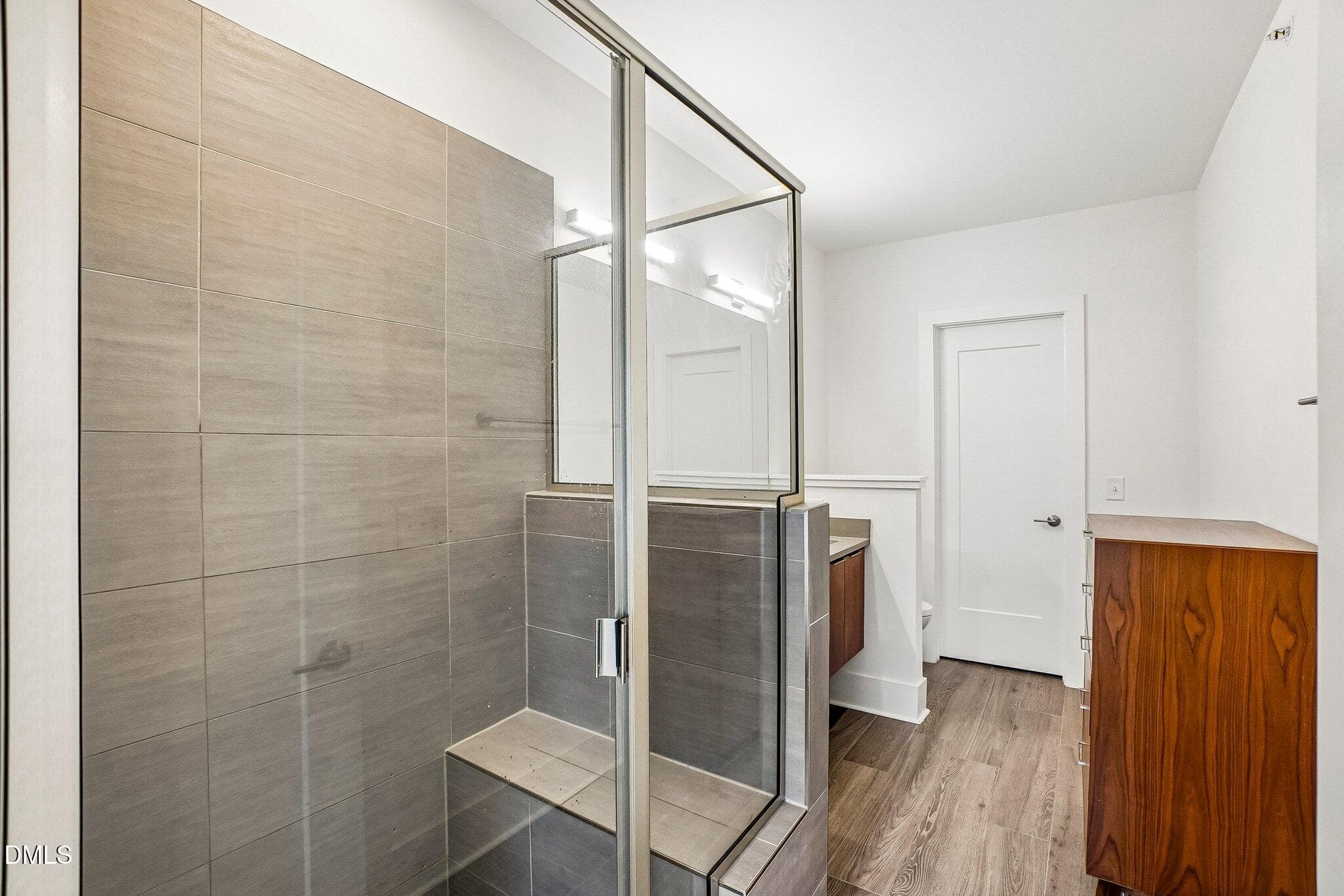 24-web-or-mls-Gordon St 802-S0805-025r - 512 Gordon Street 802, Durham, NC 27701, Durham