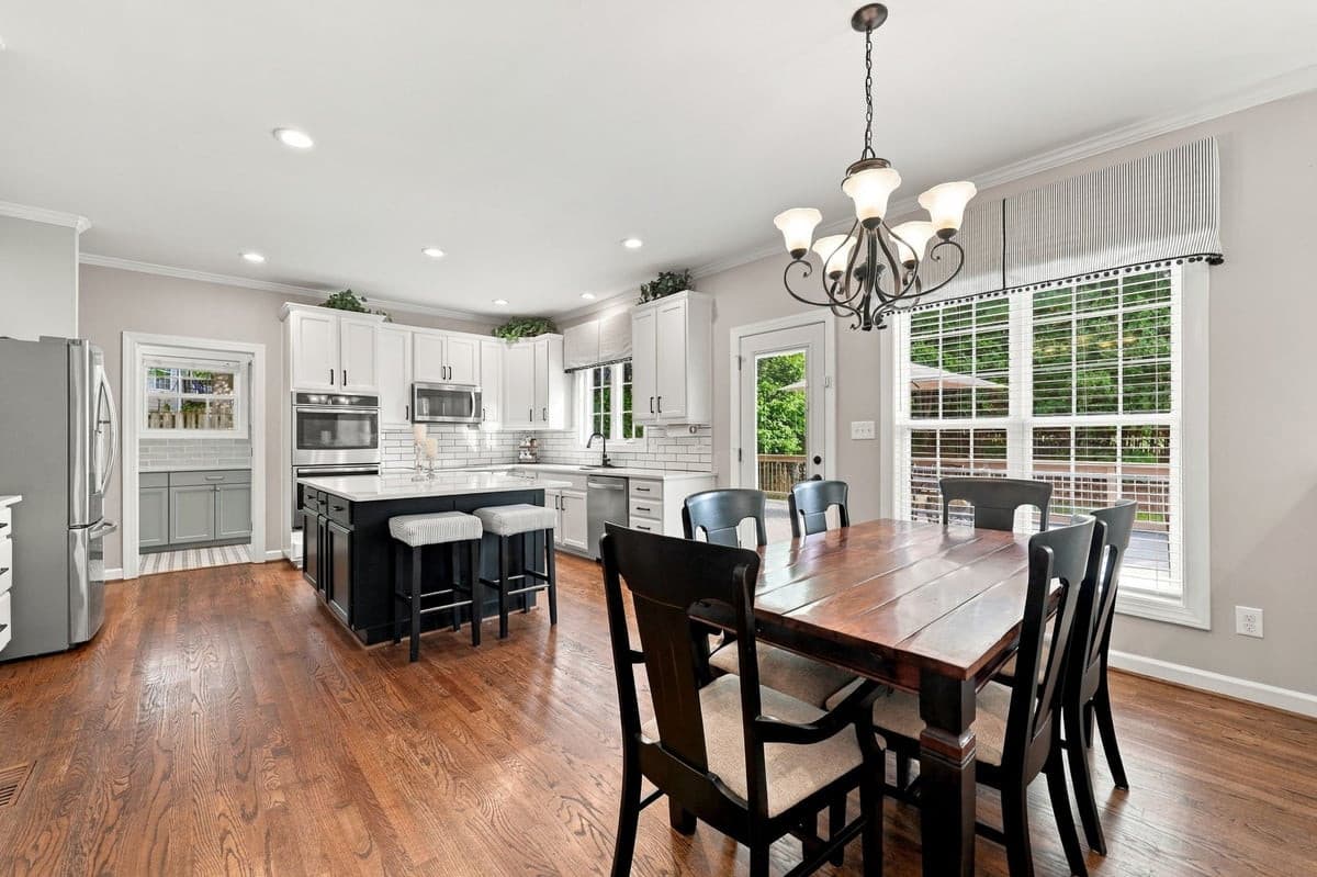18-web-or-mls-IMG_2451.jpg - 10620 River Forest Drive, Raleigh, NC 27614, Raleigh