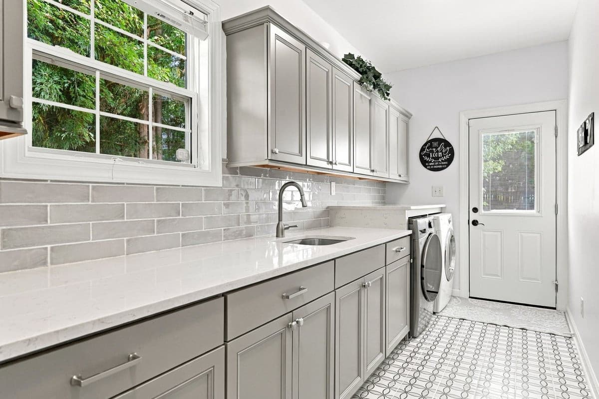 26-web-or-mls-IMG_2490.jpg - 10620 River Forest Drive, Raleigh, NC 27614, Raleigh