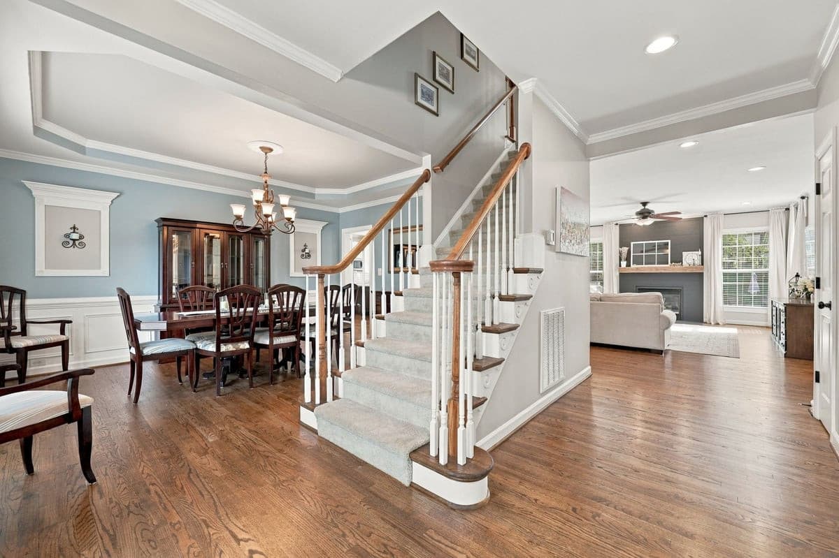 25-web-or-mls-IMG_2481.jpg - 10620 River Forest Drive, Raleigh, NC 27614, Raleigh