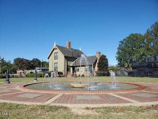 railraodmuseum - 714 Dunlawton Court, Sanford, NC 27330, Sanford