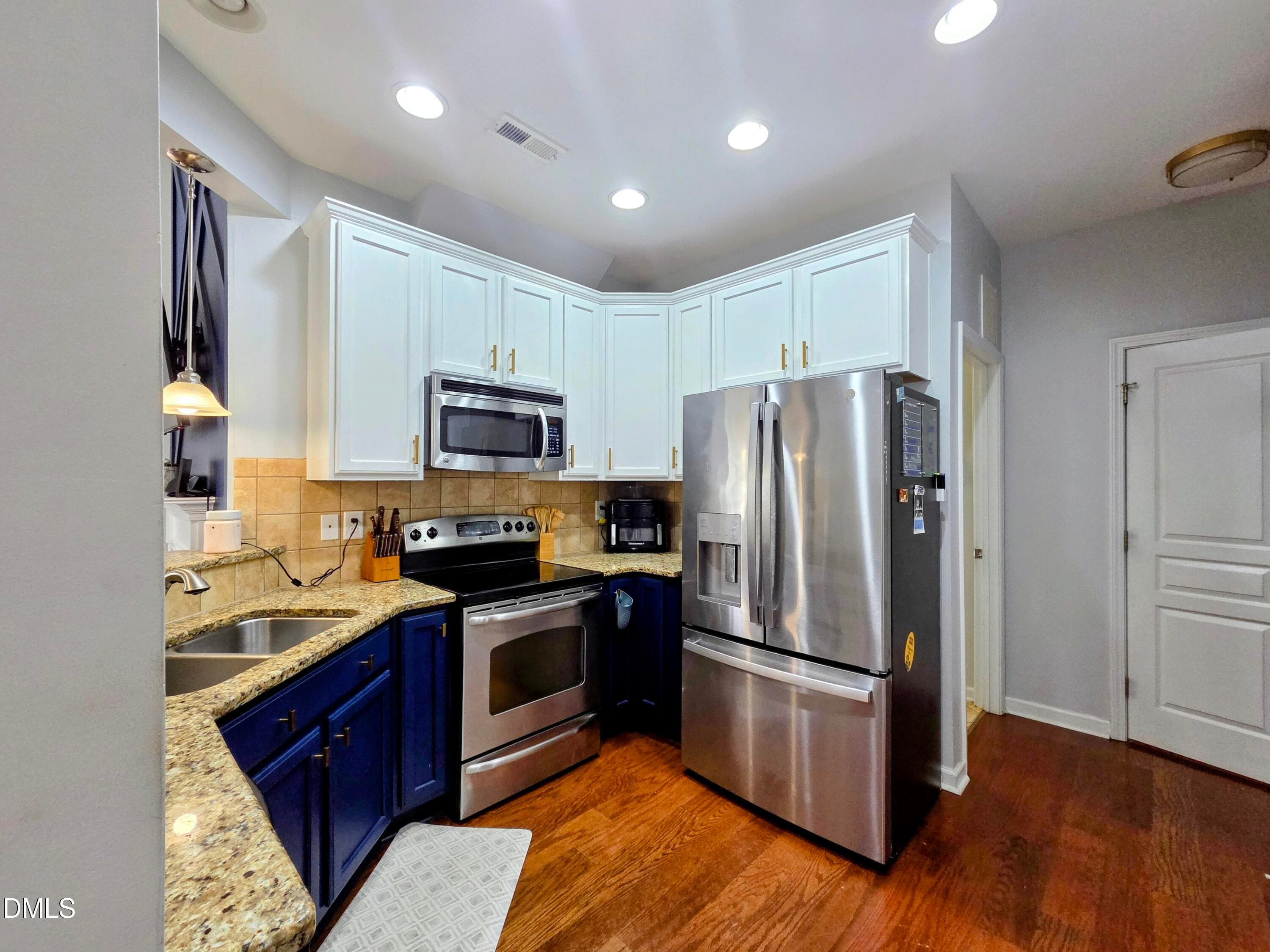 Kitchen - 3227 Whispernut Lane, Zebulon, NC 27597, Zebulon