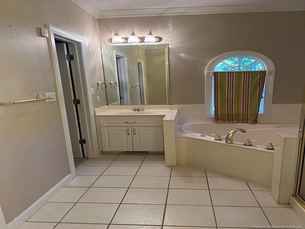 Photo 15 - 605 Yorkshire Place, Lumberton, NC 28358