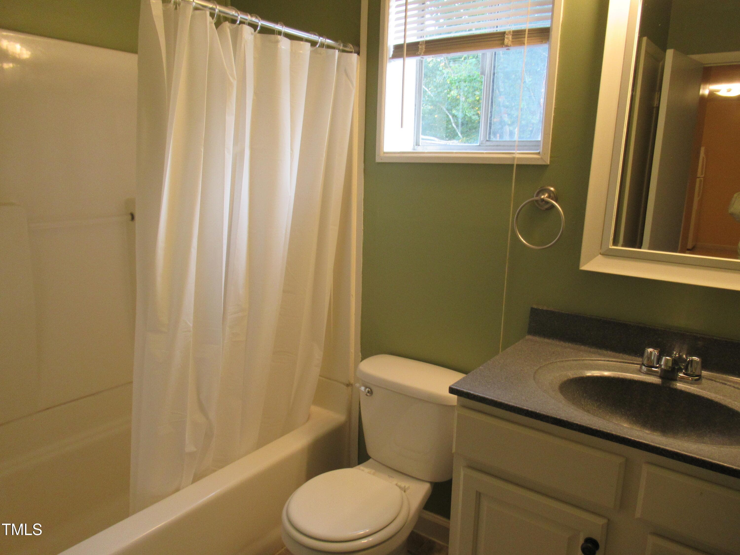 11bathTubWindowNice - 130 S Estes Drive B-11, Chapel Hill, NC 27514, Chapel Hill