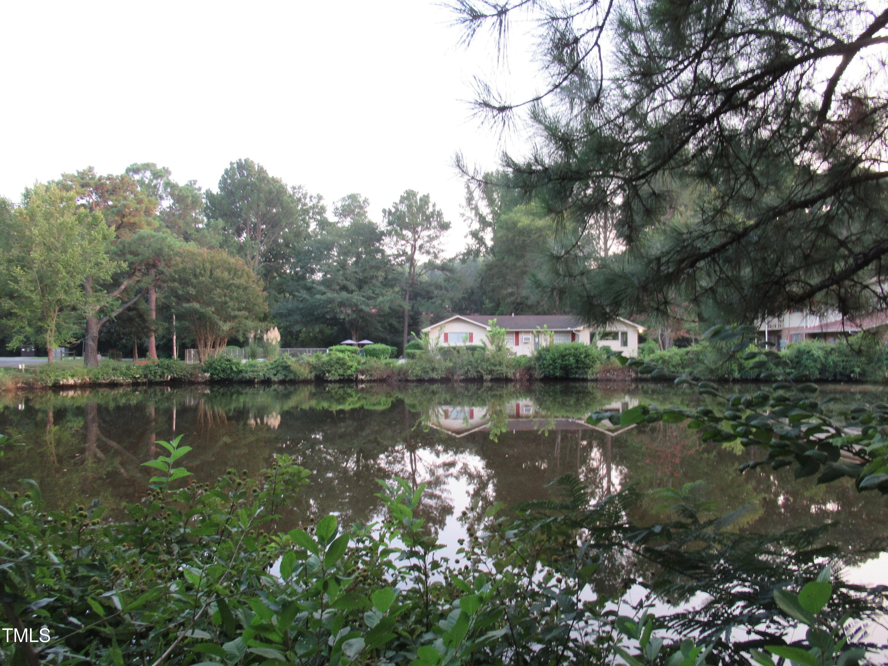 11pond1 - 130 S Estes Drive B-11, Chapel Hill, NC 27514, Chapel Hill
