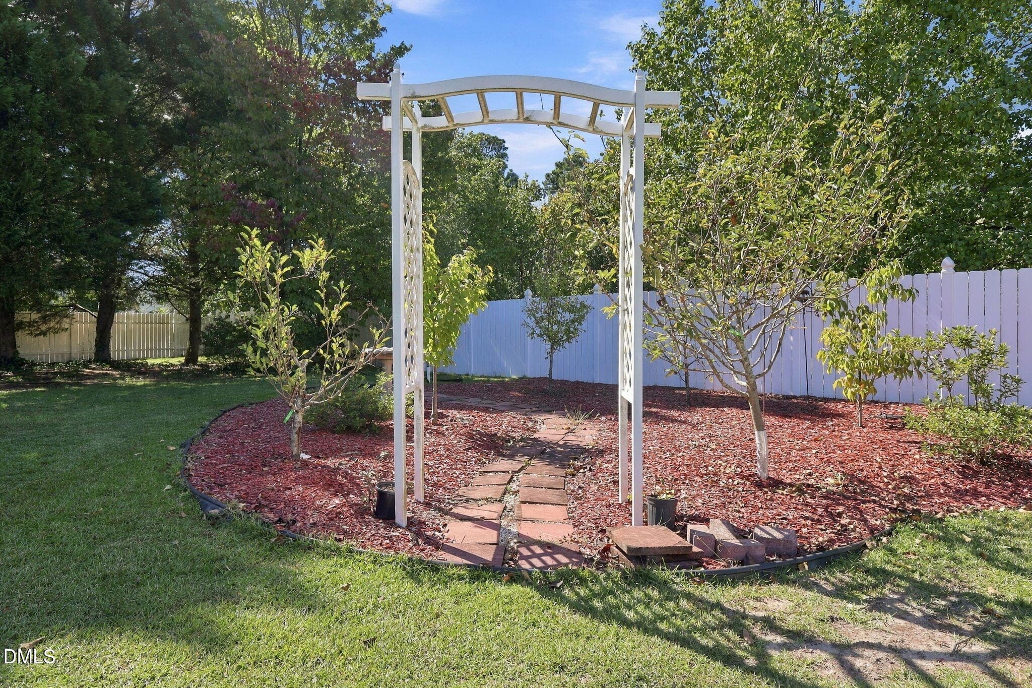 Garden - 729 Dalmore Drive, Fayetteville, NC 28311, Fayetteville