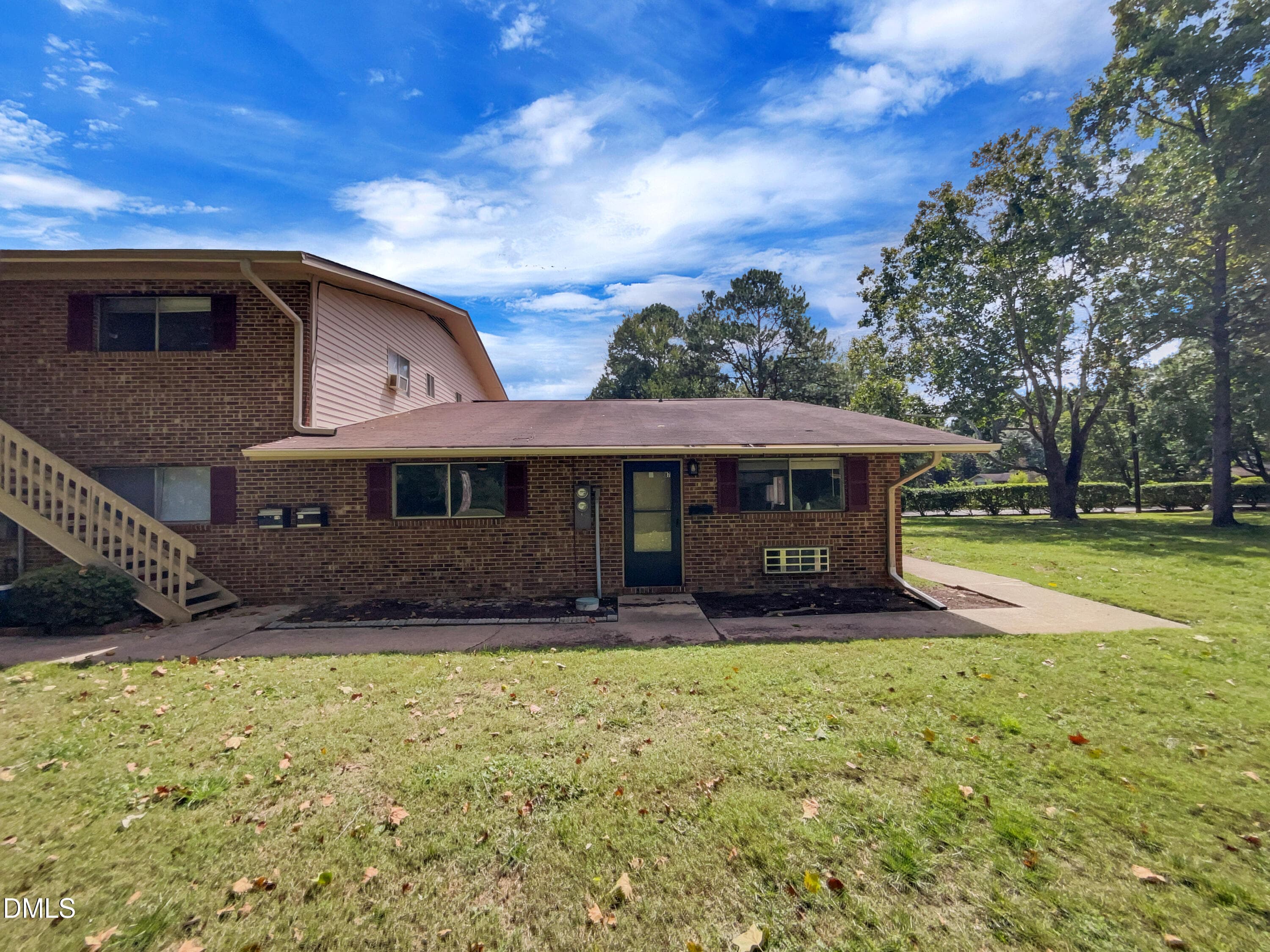 Front of Structure - 130 S Estes Drive B7, Chapel Hill, NC 27514, Chapel Hill
