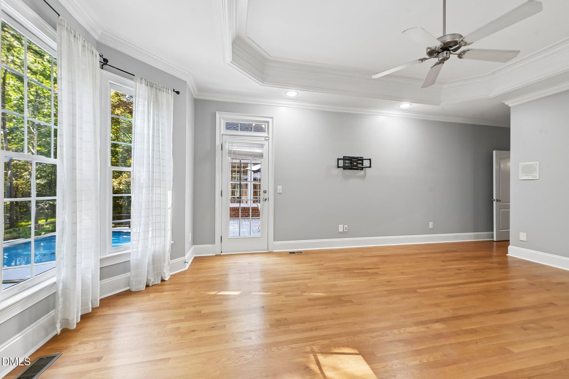 35-web-or-mls-Tynewind Dr-S0910-035 - 7524 Tynewind Drive, Wake Forest, NC 27587