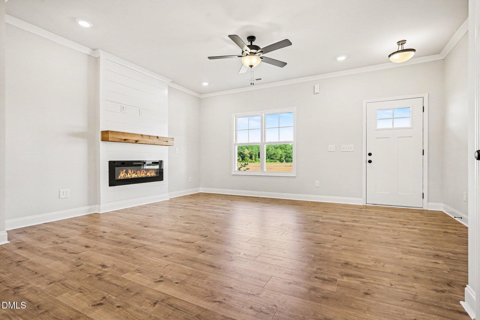 004_file_3213 - 33 Evelene Way, Clinton, NC 28328