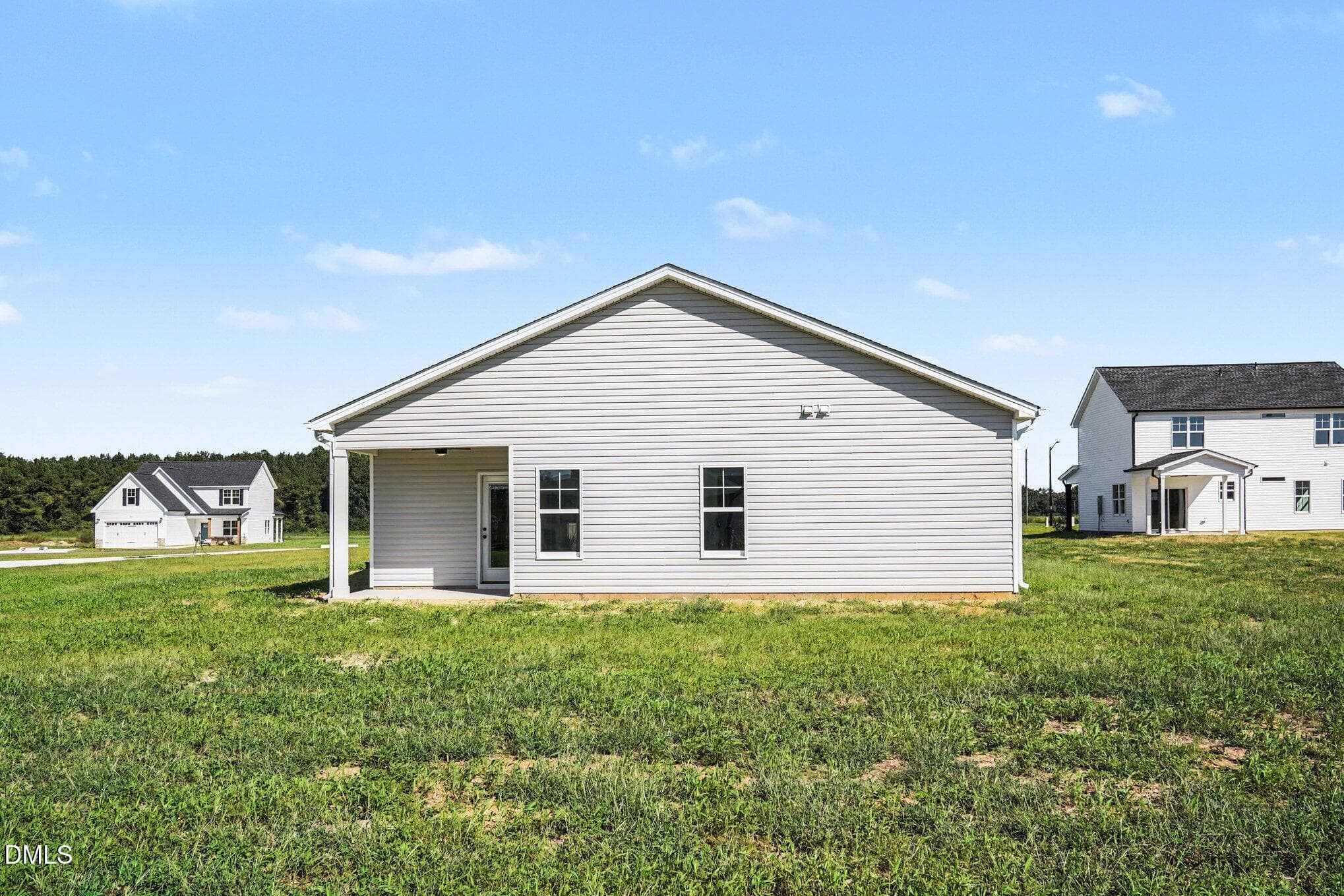 025_file_3041 - 33 Evelene Way, Clinton, NC 28328