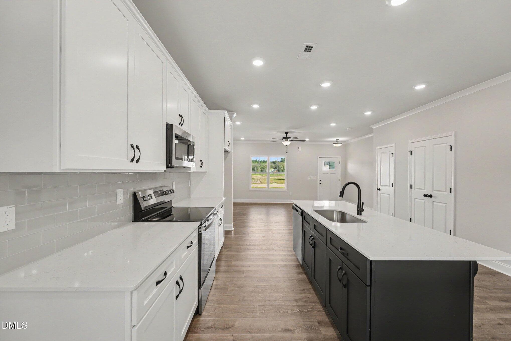 009_file_8924 - 79 Evelene Way, Clinton, NC 28328