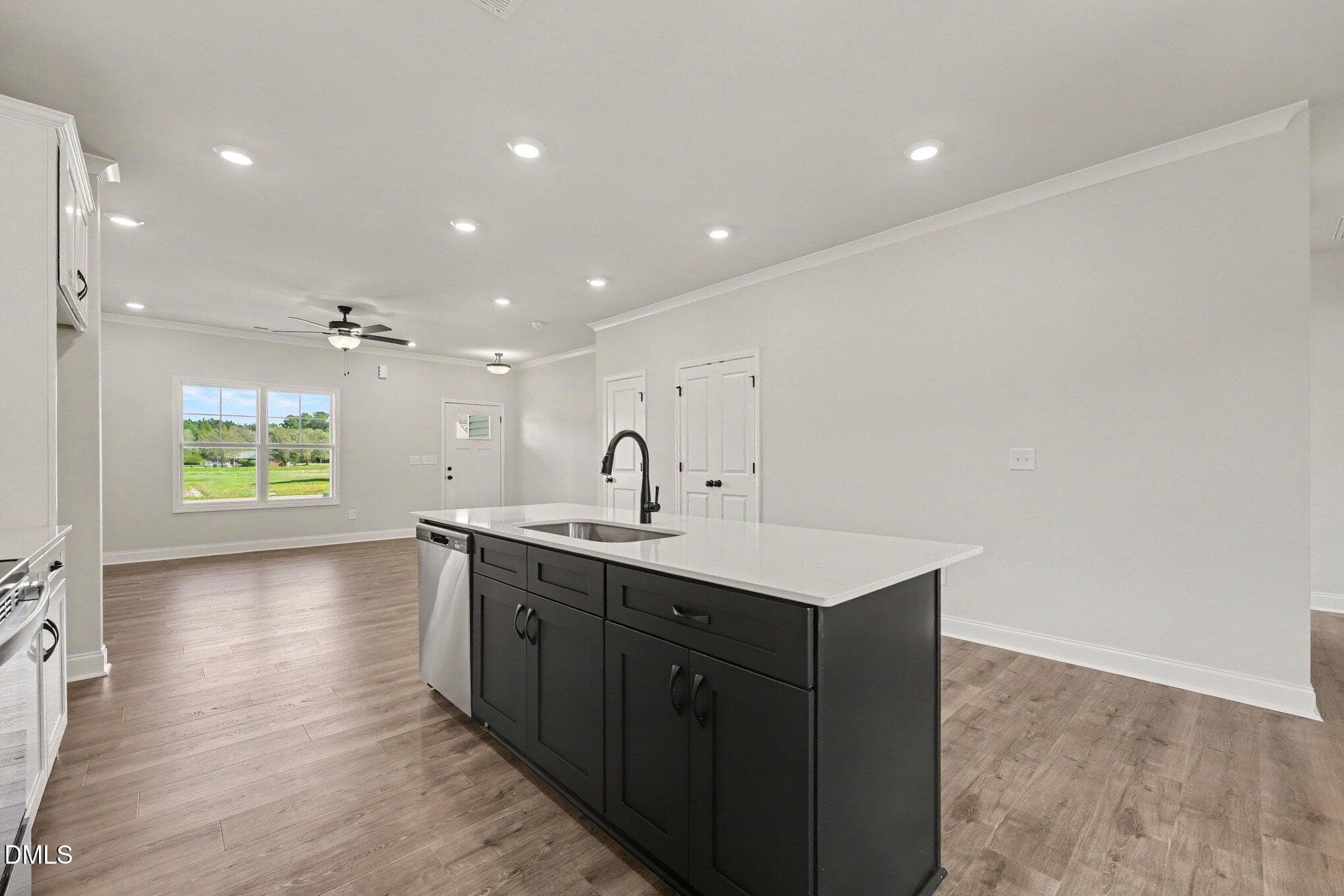 010_file_2812 - 79 Evelene Way, Clinton, NC 28328