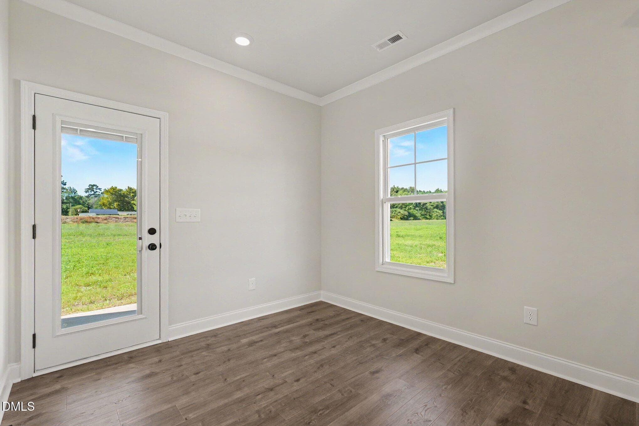011_file_4033 - 79 Evelene Way, Clinton, NC 28328