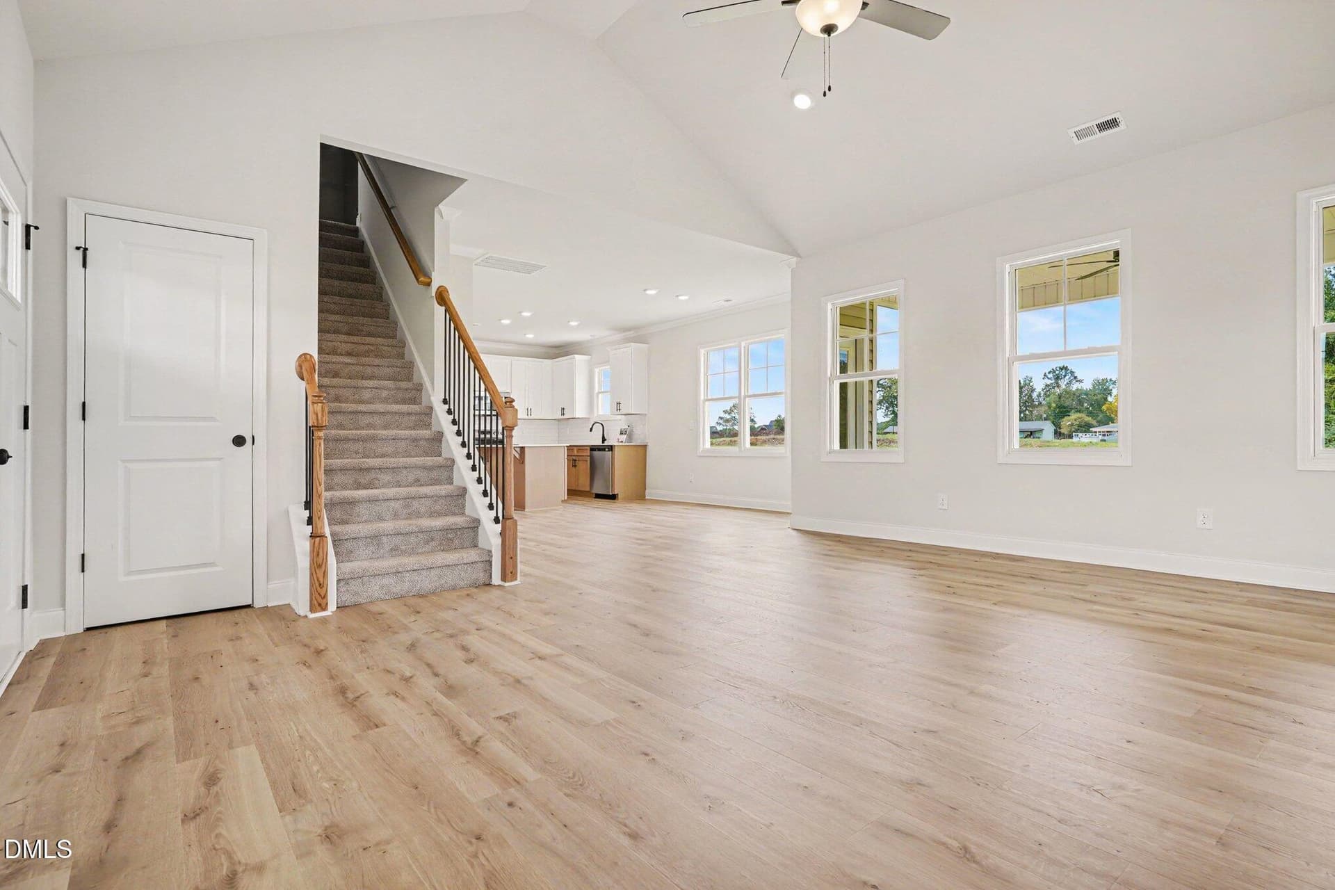 004_file_4141 - 121 Evelene Way, Clinton, NC 28328