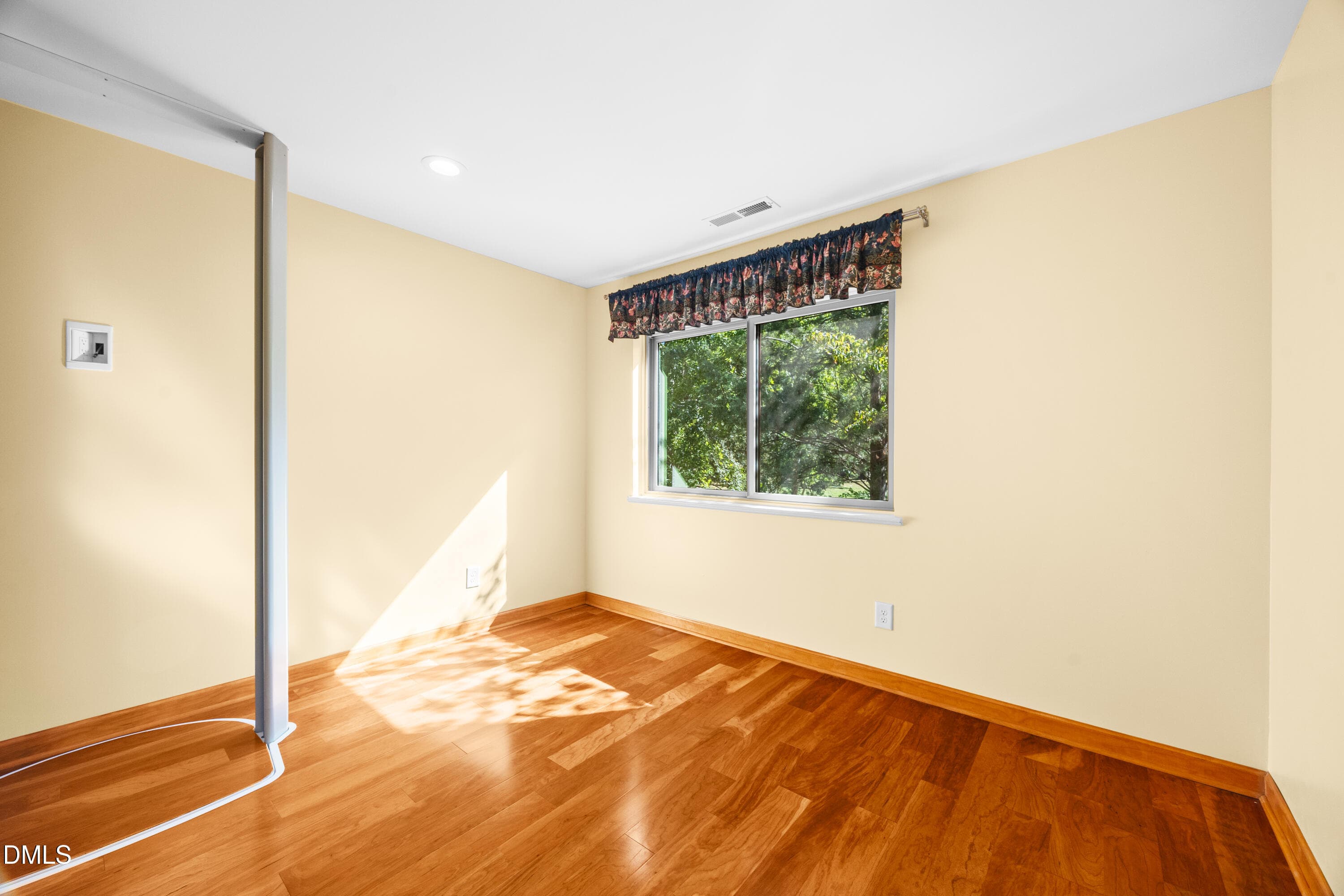 Third bed 2 - 4100 Five Oaks Drive 11, Durham, NC 27707, Durham