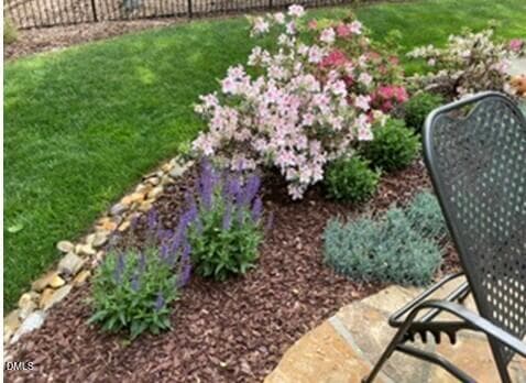 Flowerbed 1 - 4230 Henderson Place, Pittsboro, NC 27312, Pittsboro