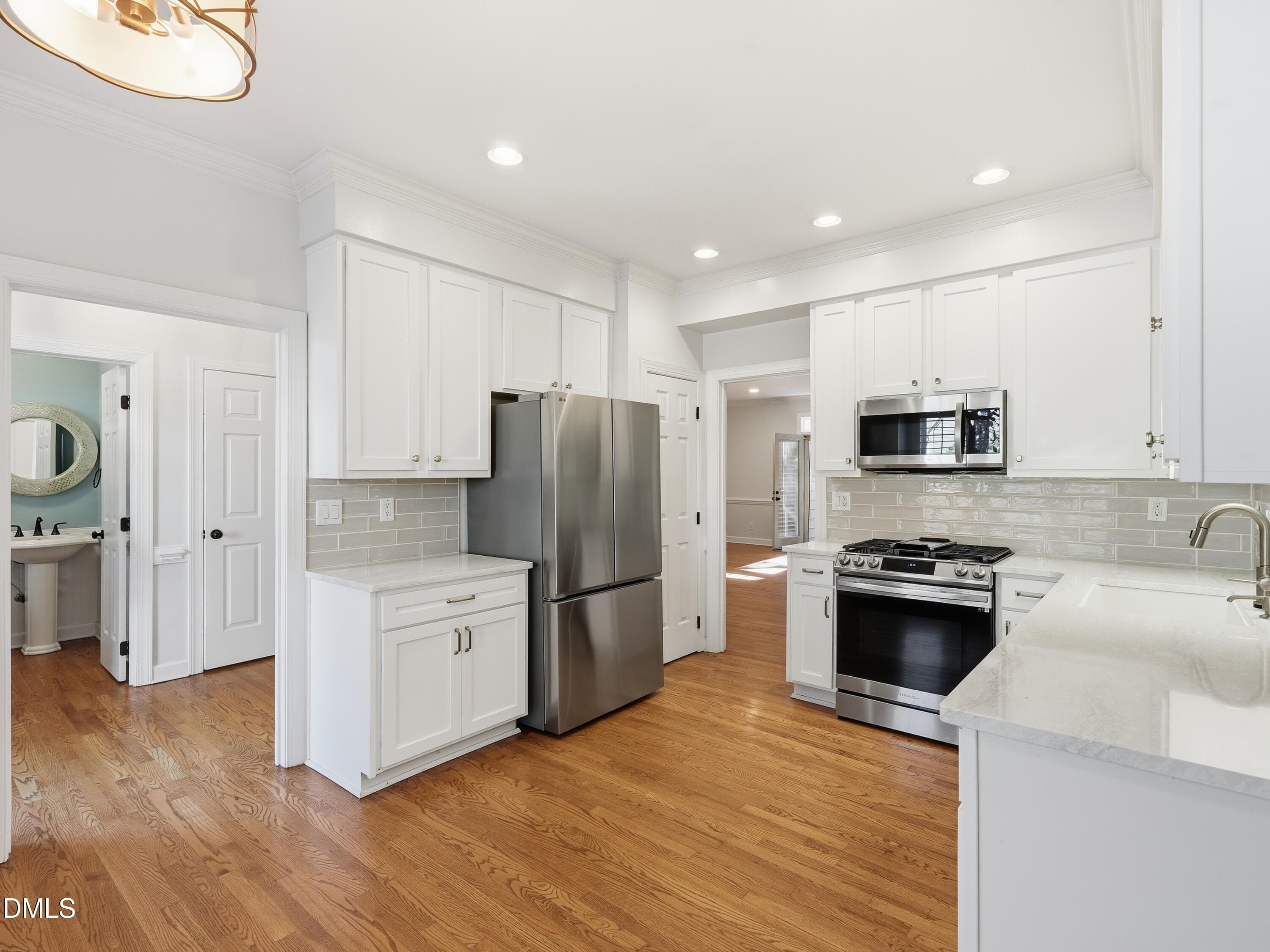 pearce-media-623-crabbery-ln-14 - 623 Crabbery Lane, Raleigh, NC 27609, Raleigh