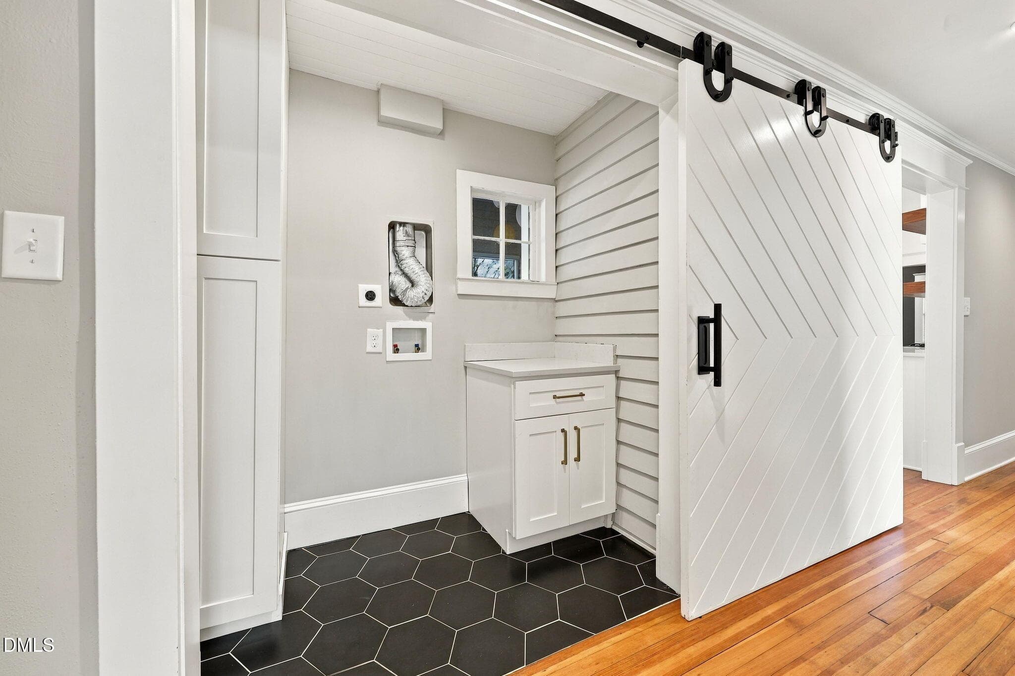 38-web-or-mls-IMG_3490 - 1305 Maryland Avenue, Durham, NC 27705, Durham