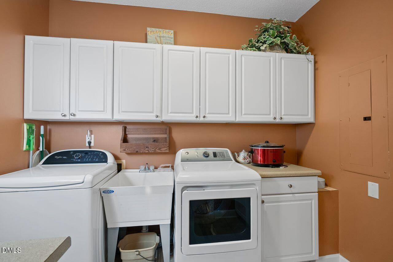 OLDJCMHQ - 9701 Oakley Road, Zebulon, NC 27597, Zebulon