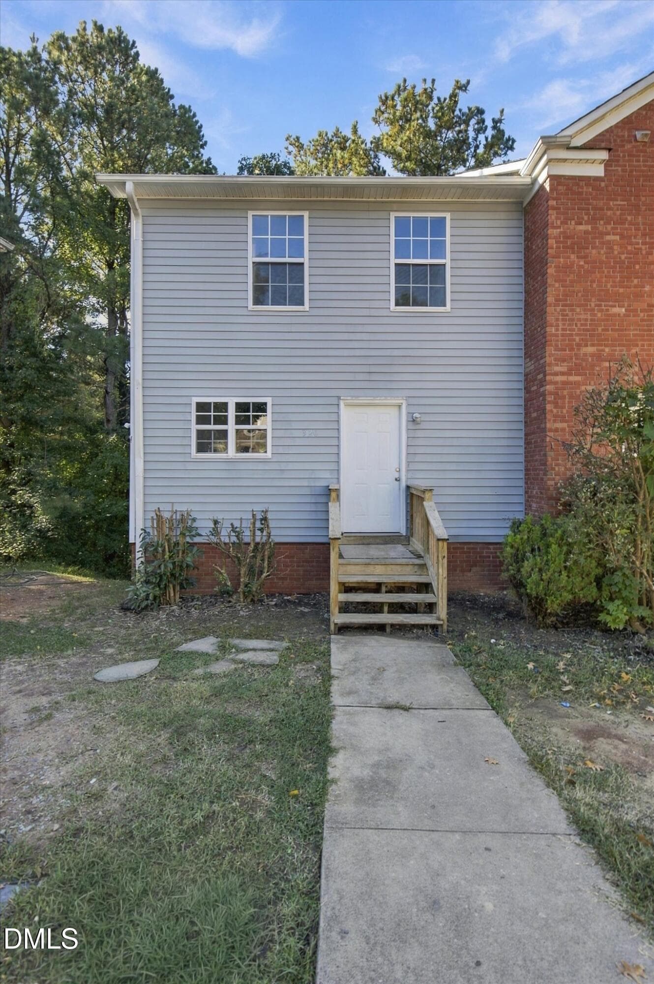 End Unit-Front Exterior - 320 Kilarney Drive, Durham, NC 27703, Durham