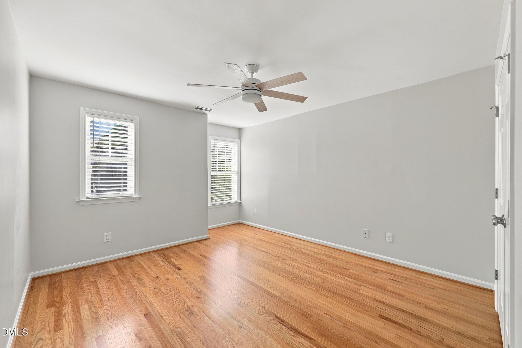 9-web-or-mls-IMG_4421 - 11002 Southwalk Lane, Raleigh, NC 27614, Raleigh
