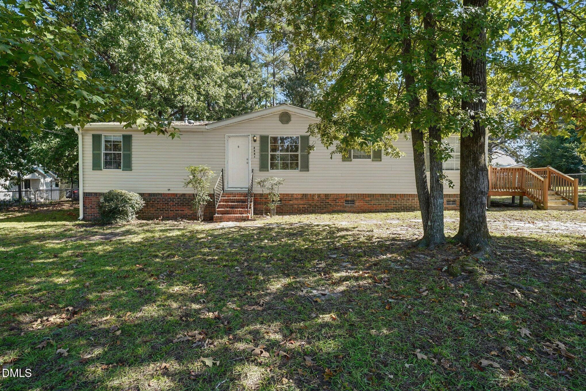 8885 Cliffdale Road, Fayetteville, NC 28314