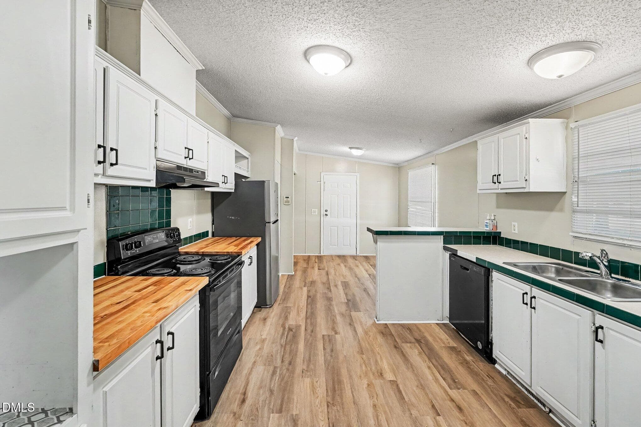 011_file_2274 - 8885 Cliffdale Road, Fayetteville, NC 28314, Fayetteville