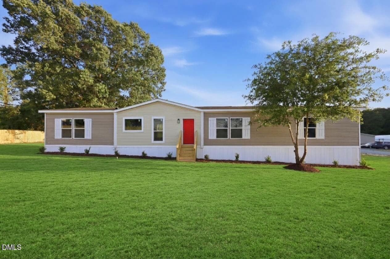 3920 Mckethan Street, Wade, NC 28395