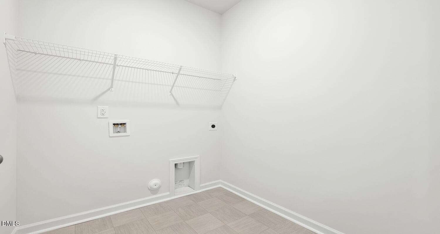 Laundry - 2708 Luxborough Lane, Mebane, NC 27302, Mebane