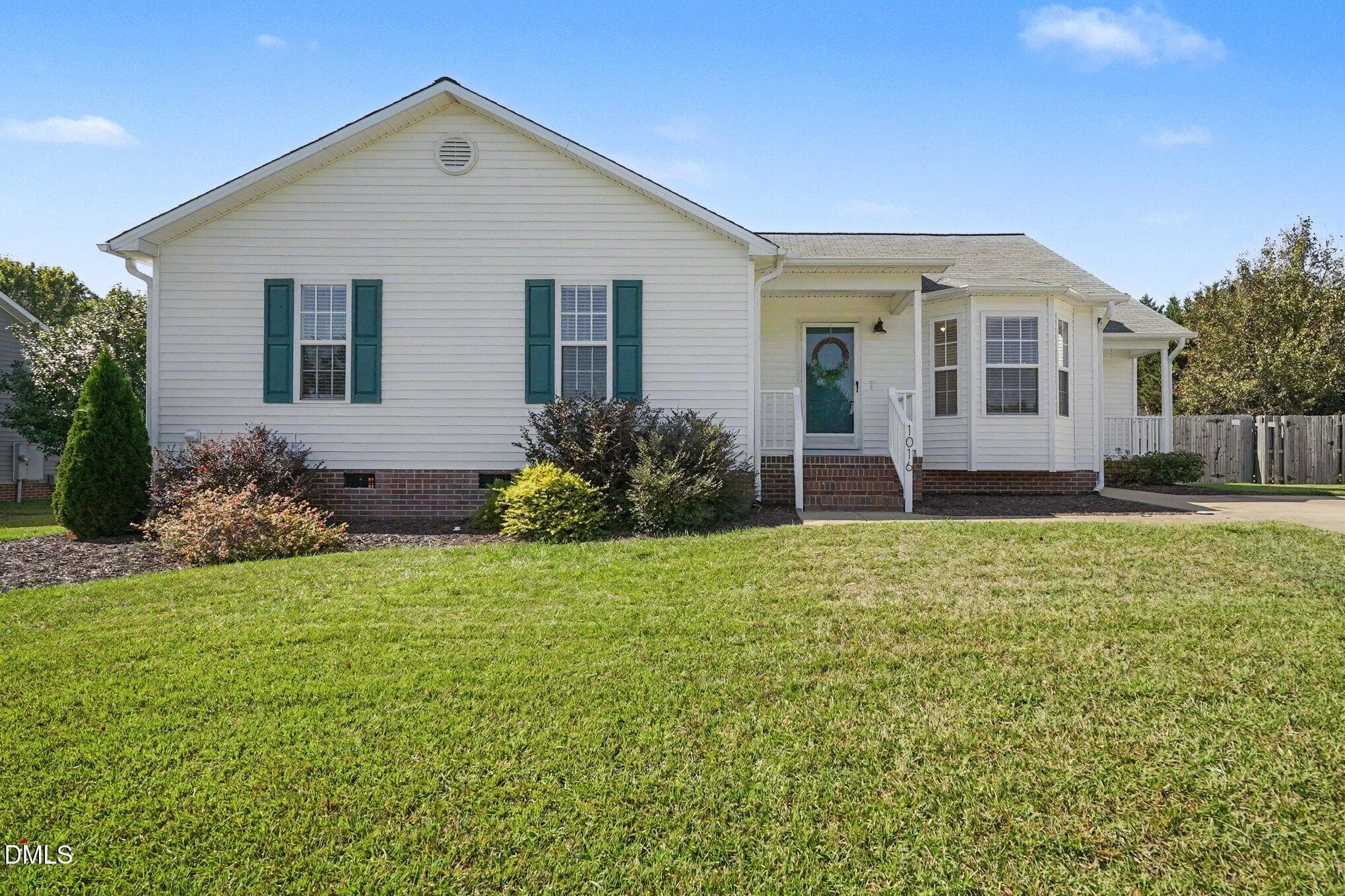 1016 S Willhaven Drive, Fuquay Varina, NC 27526