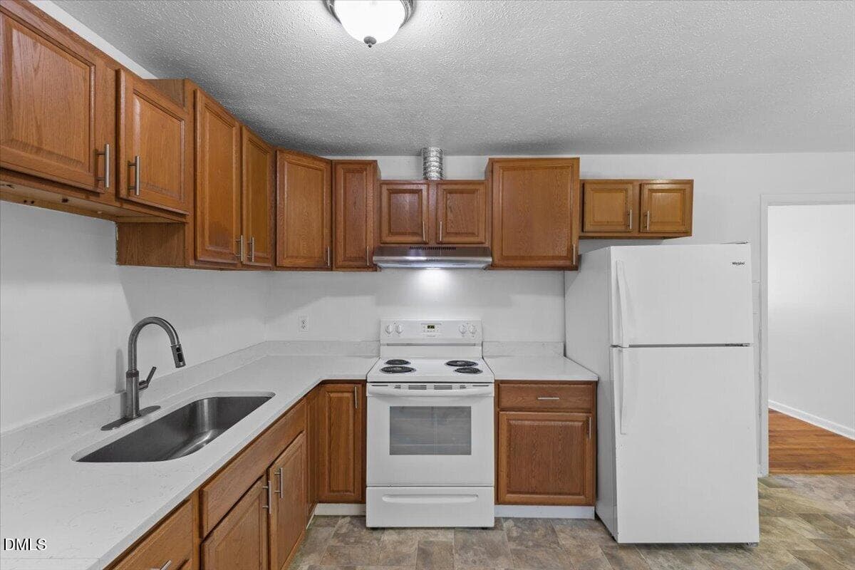 14-6122 Conaway Dr - 6122 Conaway Drive, Fayetteville, NC 28314, Fayetteville