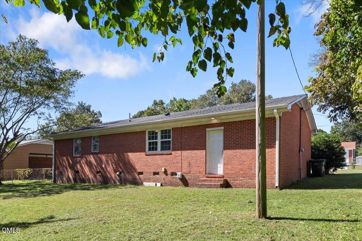 31-6122 Conaway Dr - 6122 Conaway Drive, Fayetteville, NC 28314, Fayetteville