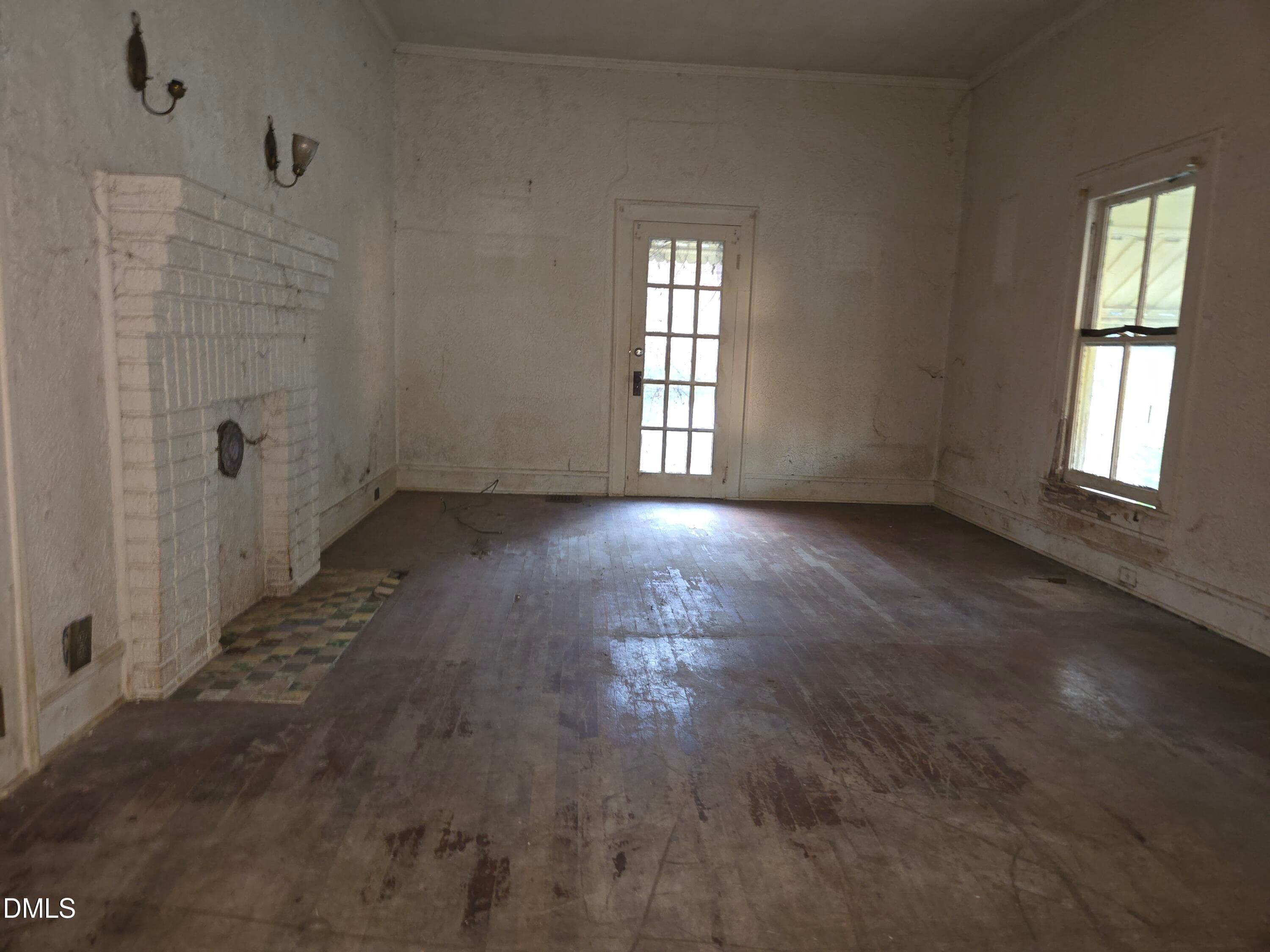 20261014_180359 - 703 Holt Street W, Mebane, NC 27302