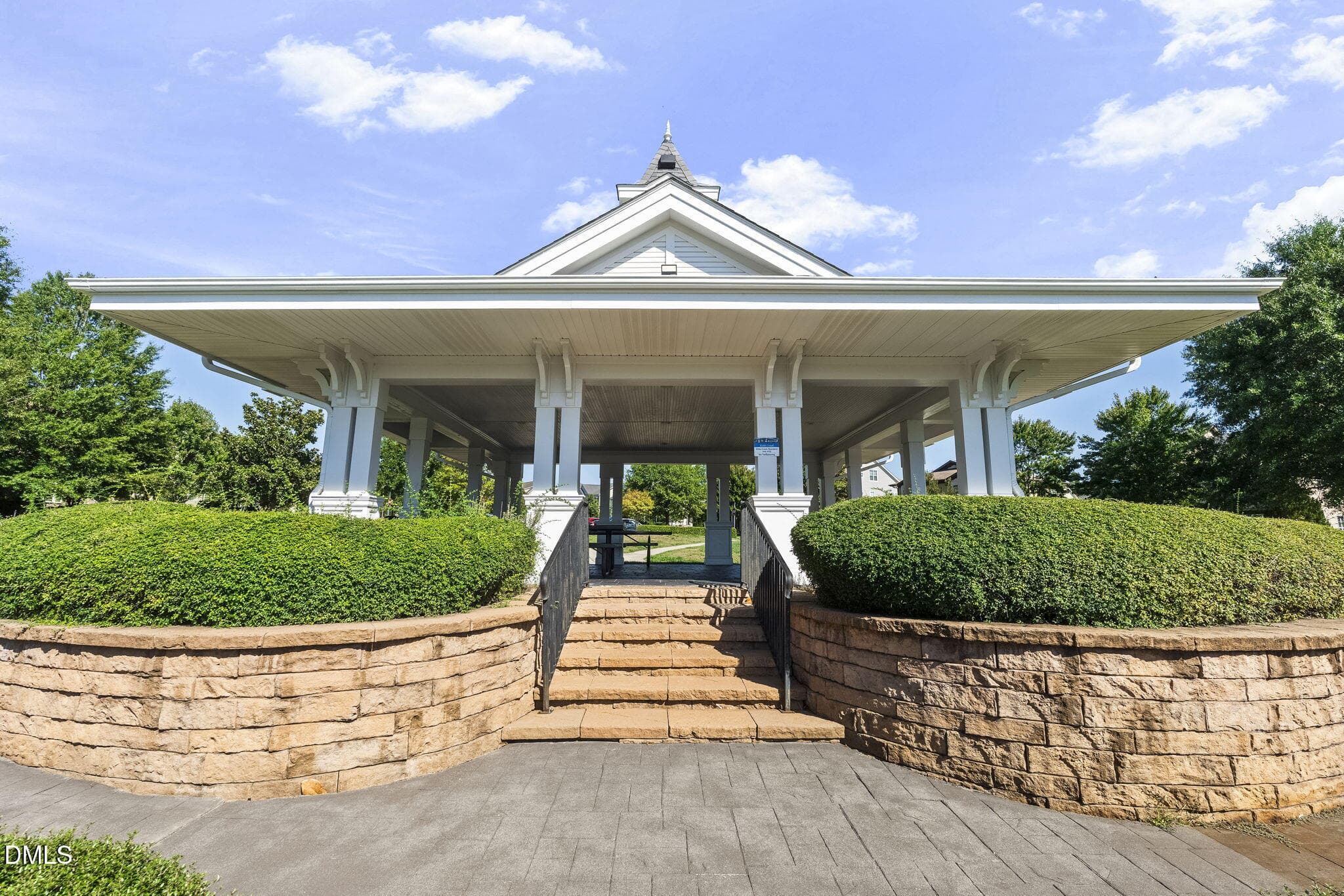 18-web-or-mls-DSC09009 - 2100 Historic Circle, Morrisville, NC 27560, Morrisville