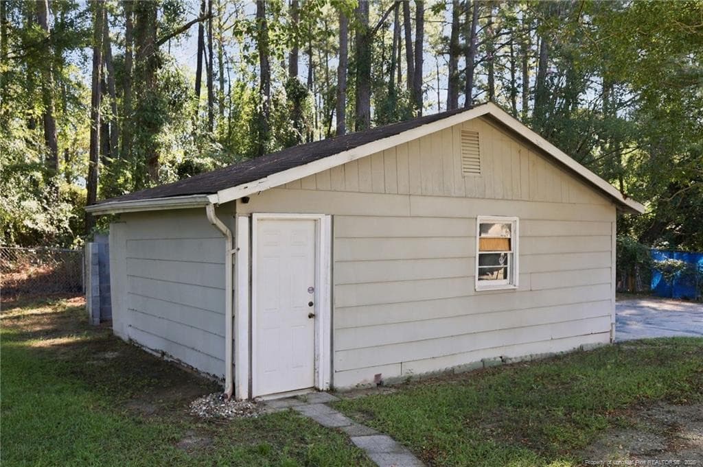 Photo 41 - 3610 Cranbrook Drive, Fayetteville, NC 28301, Fayetteville