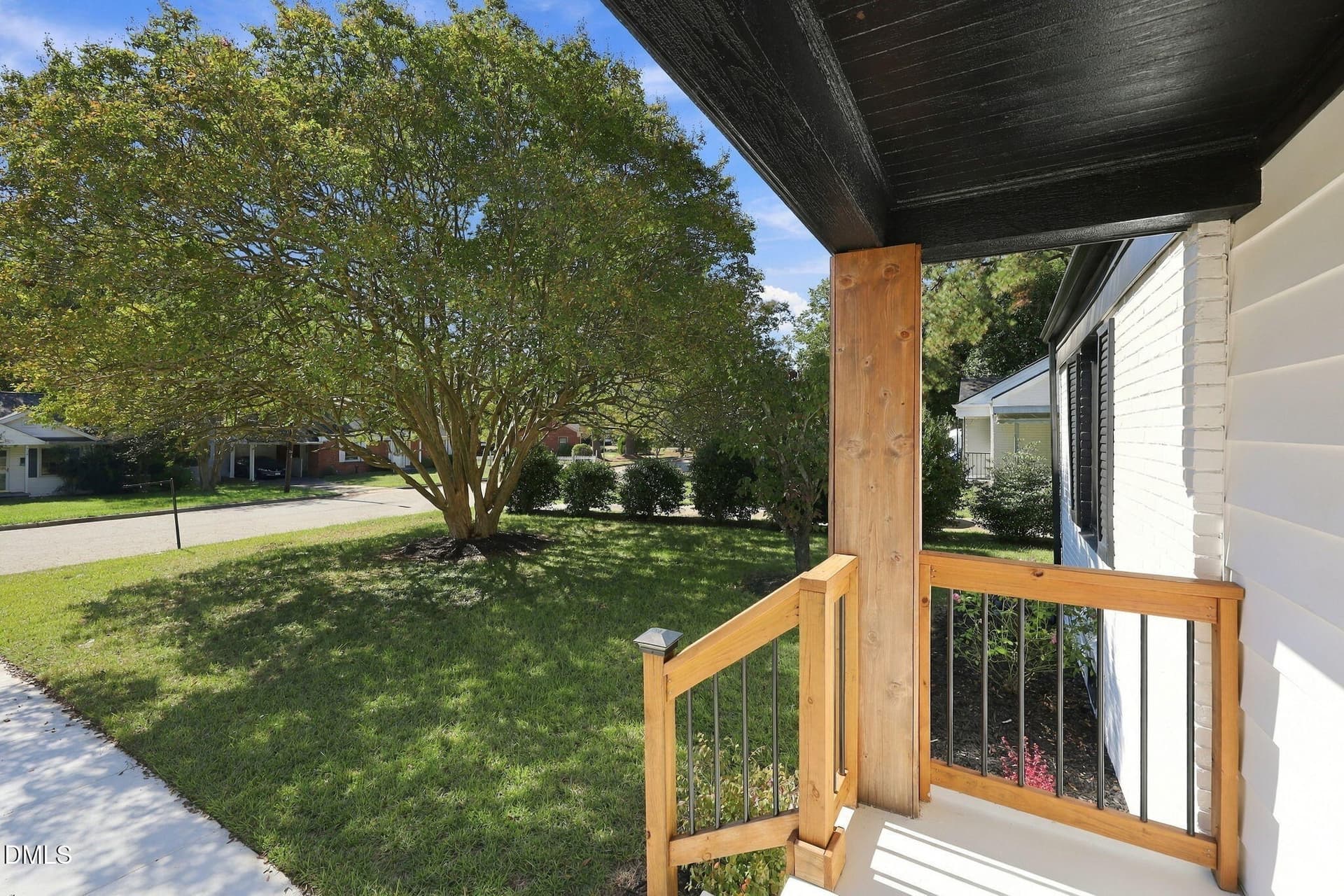 16-web-or-mls-IMG_4732 - 709 Brighton Road, Raleigh, NC 27610
