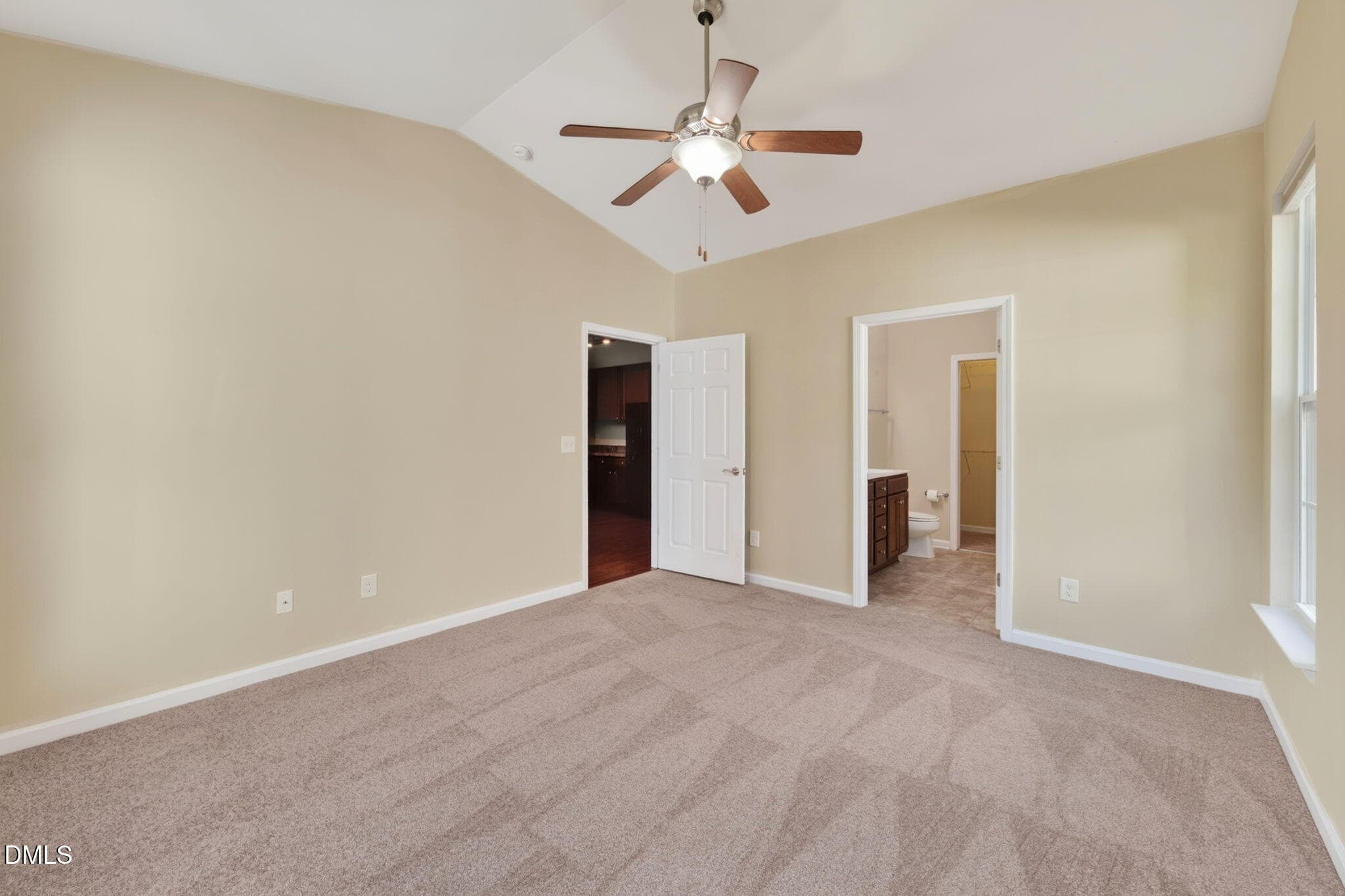 26-web-or-mls-P1091792 - 1164 Kelso Lane, Burlington, NC 27215, Burlington