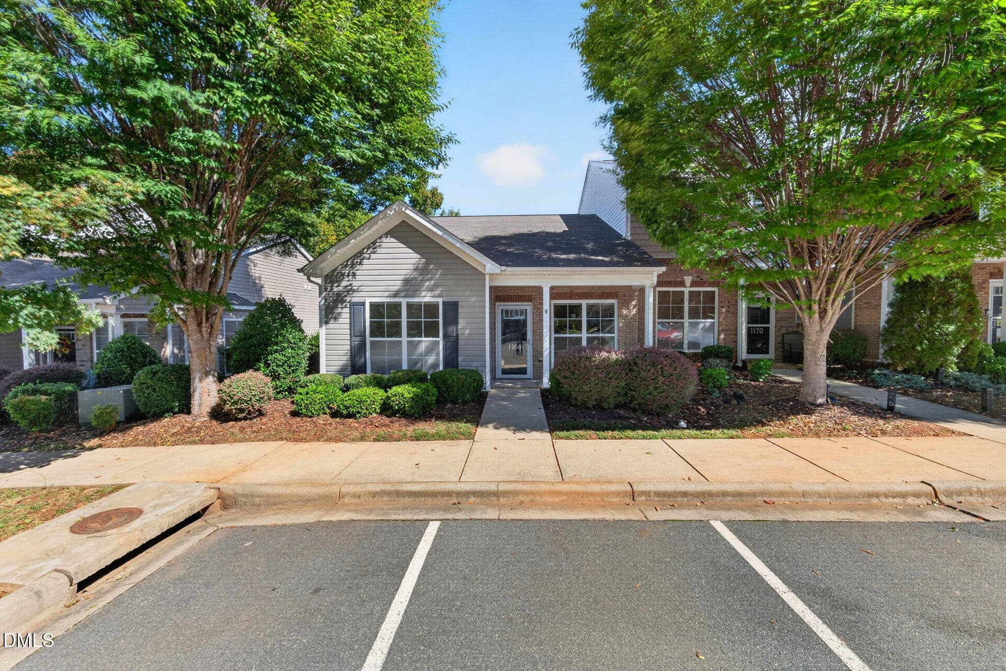 36-web-or-mls-P1091861 - 1164 Kelso Lane, Burlington, NC 27215, Burlington