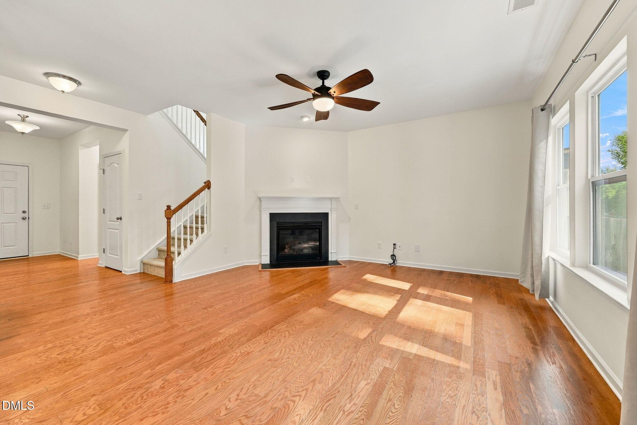 23-web-or-mls-IMG_4117 - 1105 Poplar Street, Durham, NC 27703, Durham