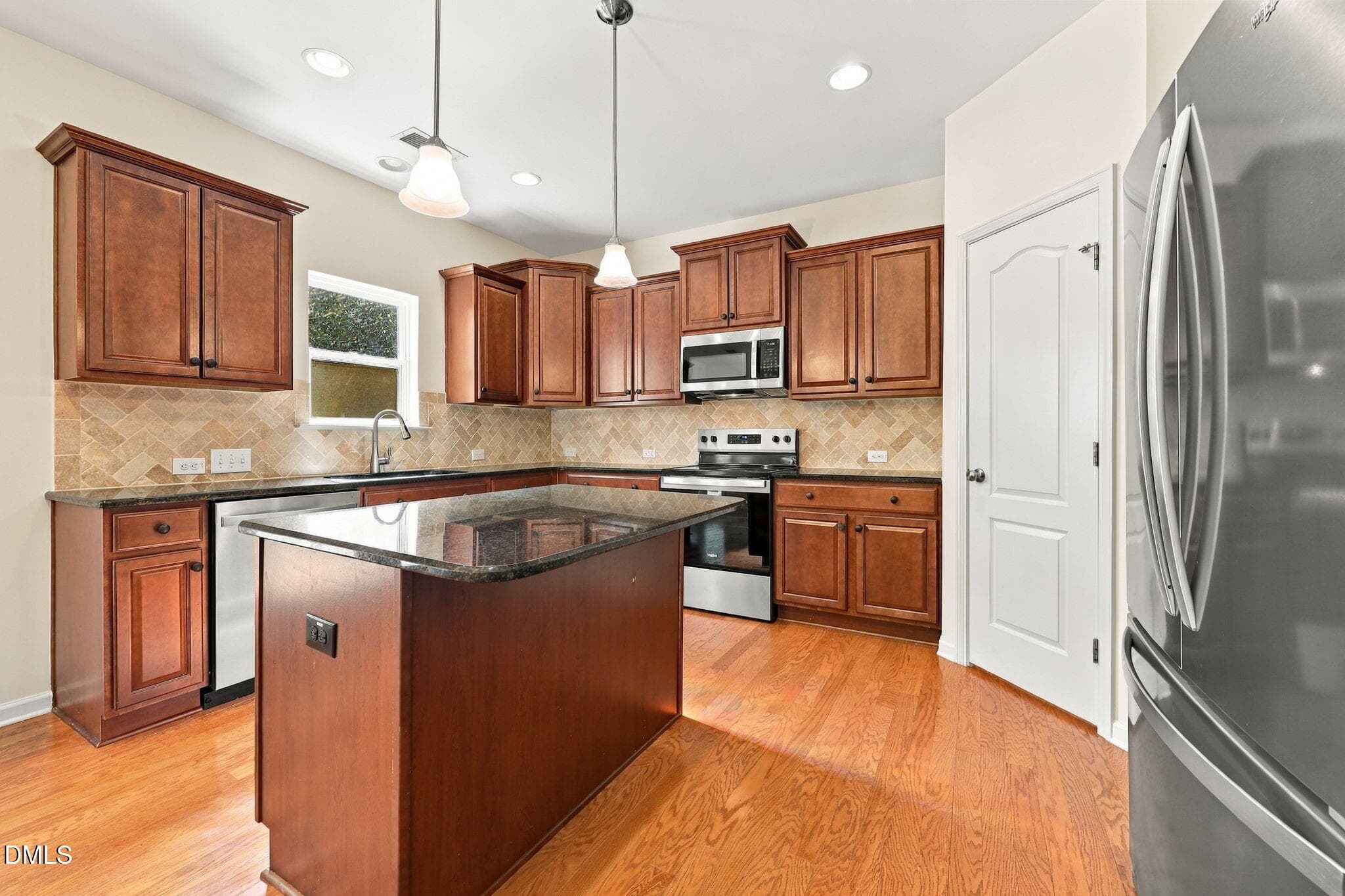32-web-or-mls-IMG_4273 - 1105 Poplar Street, Durham, NC 27703, Durham