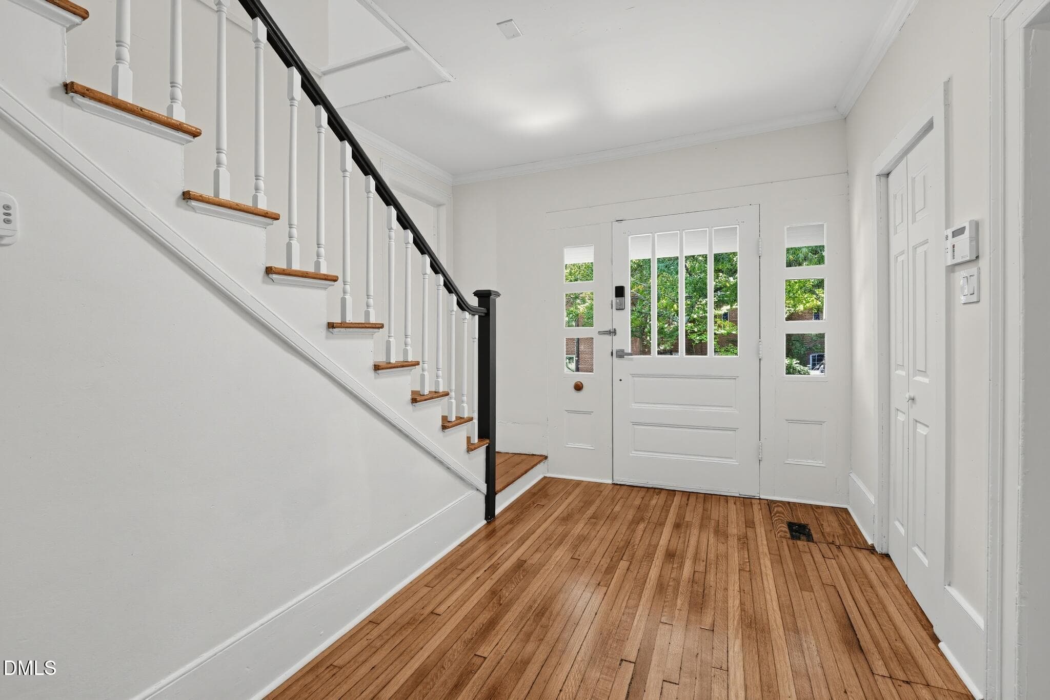 Entry - 303 E Rosemary Street, Chapel Hill, NC 27514, Chapel Hill