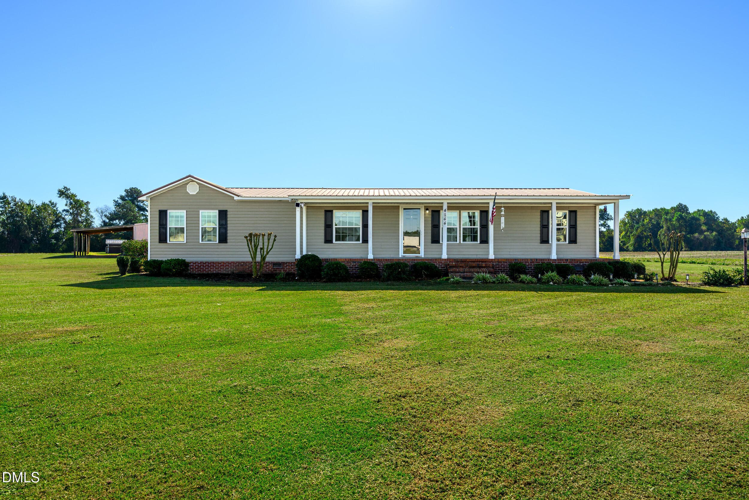 4144 Suttontown Road, Faison, NC 28341