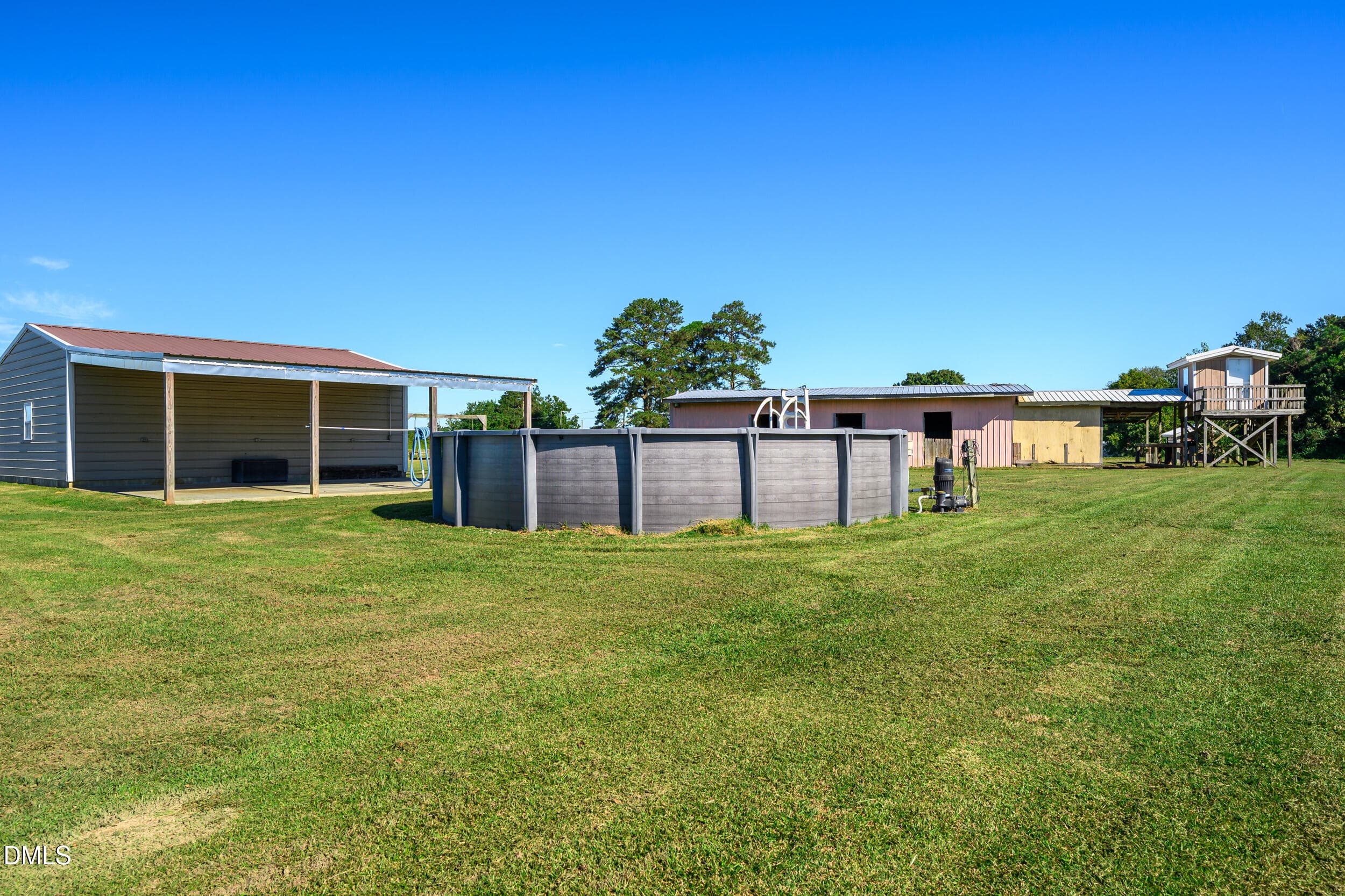 27_26 -4144 suttontown rd, exterior - 4144 Suttontown Road, Faison, NC 28341