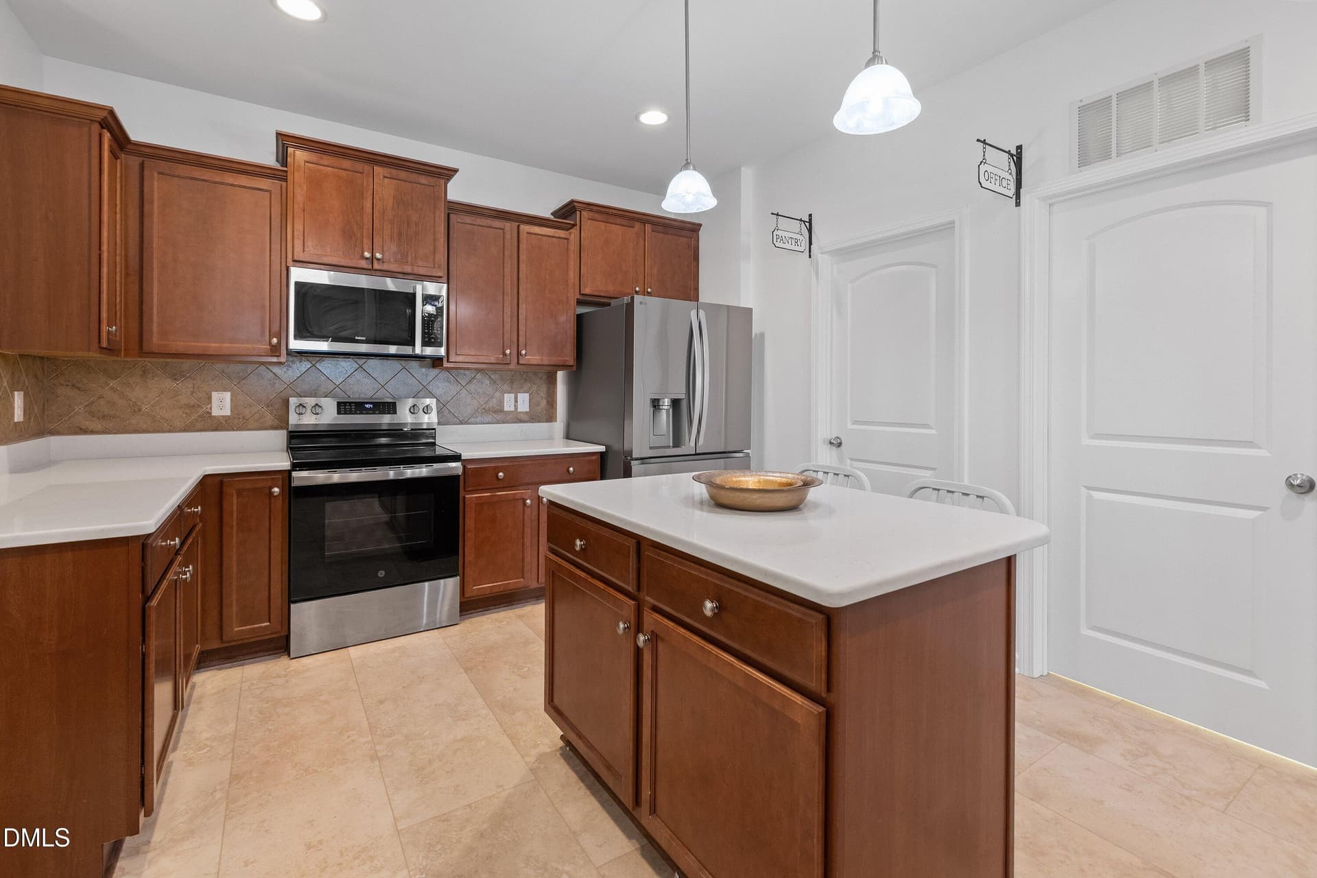 32-817 Edgeware_4309 - 817 Edgeware Way, Wake Forest, NC 27587