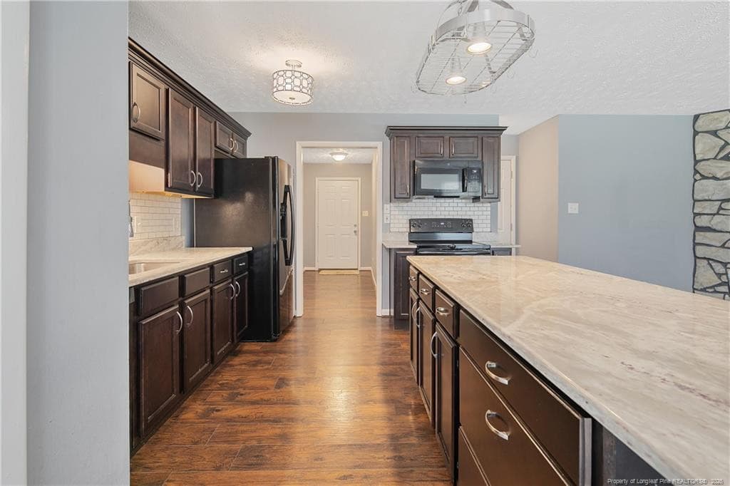 Photo 19 - 2226 Kingsberry Lane, Fayetteville, NC 28304, Fayetteville