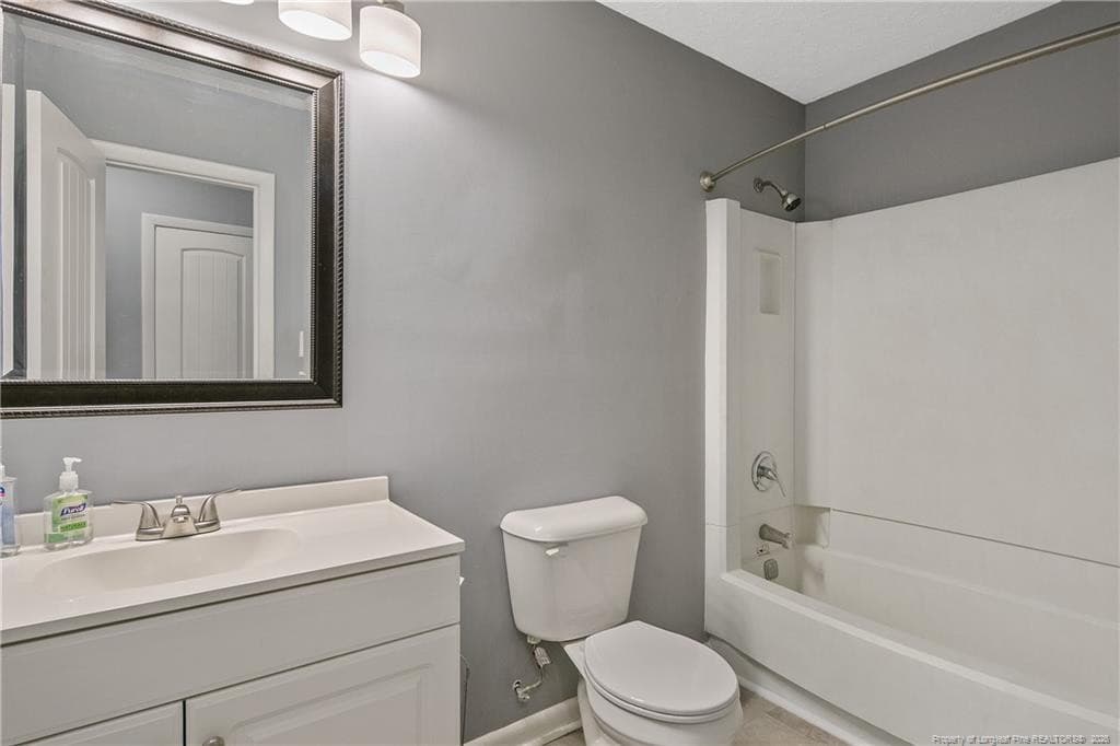 Photo 38 - 2226 Kingsberry Lane, Fayetteville, NC 28304, Fayetteville