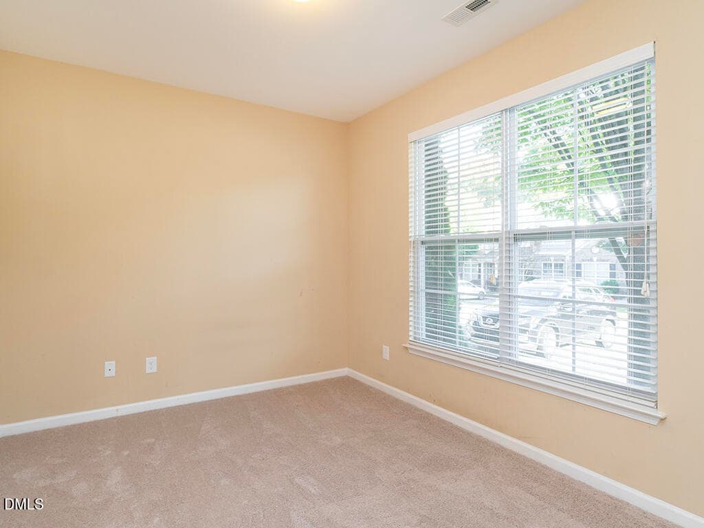 29 1163_KelsoLn Bdrm3a_MLS - 1163 Kelso Lane, Burlington, NC 27215, Burlington